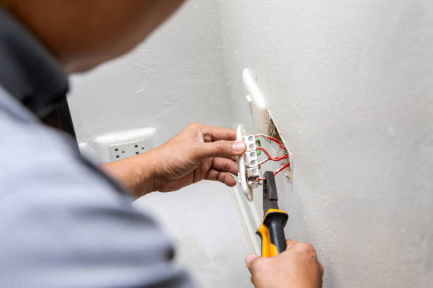 Best Electrical Contractors for Businesses  in Burien, WA